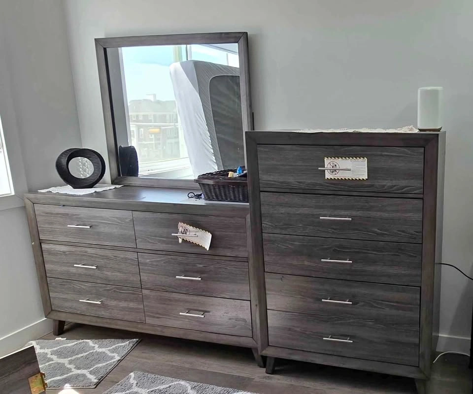 Full King-Size Bedroom Set