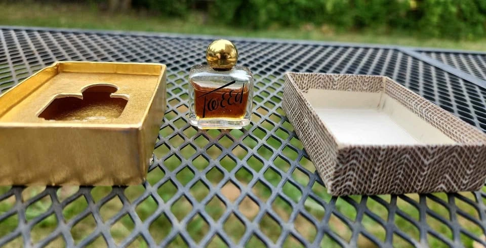 RARE Vintage Tweed by Lentheric 1/8 oz Micro Mini Perfume Bottle - photo 3