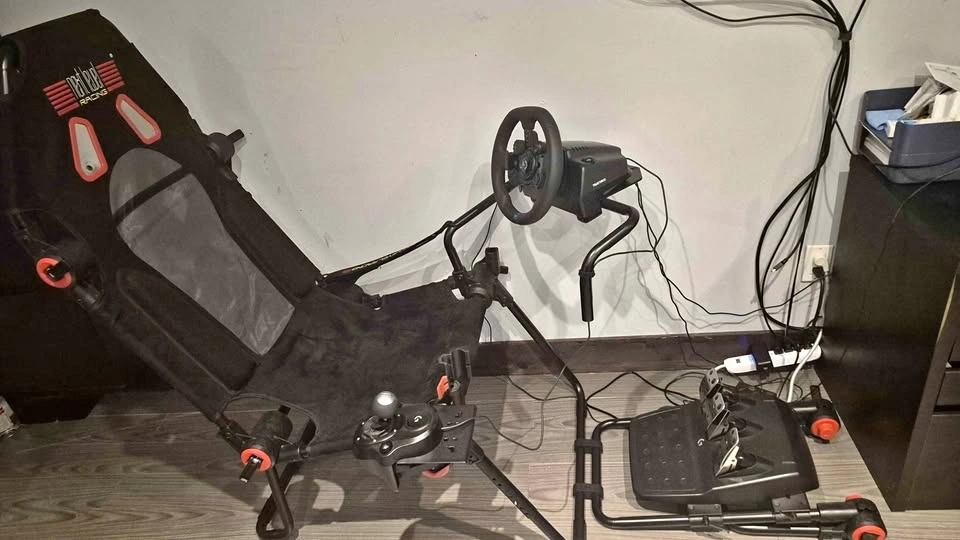 Racing Simulator Setup - Next Level F-GT Lite + Logitech G923 +