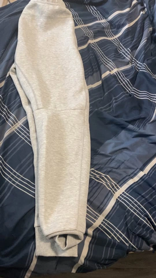 Grey Nike Tech Fleece Joggers - photo 2