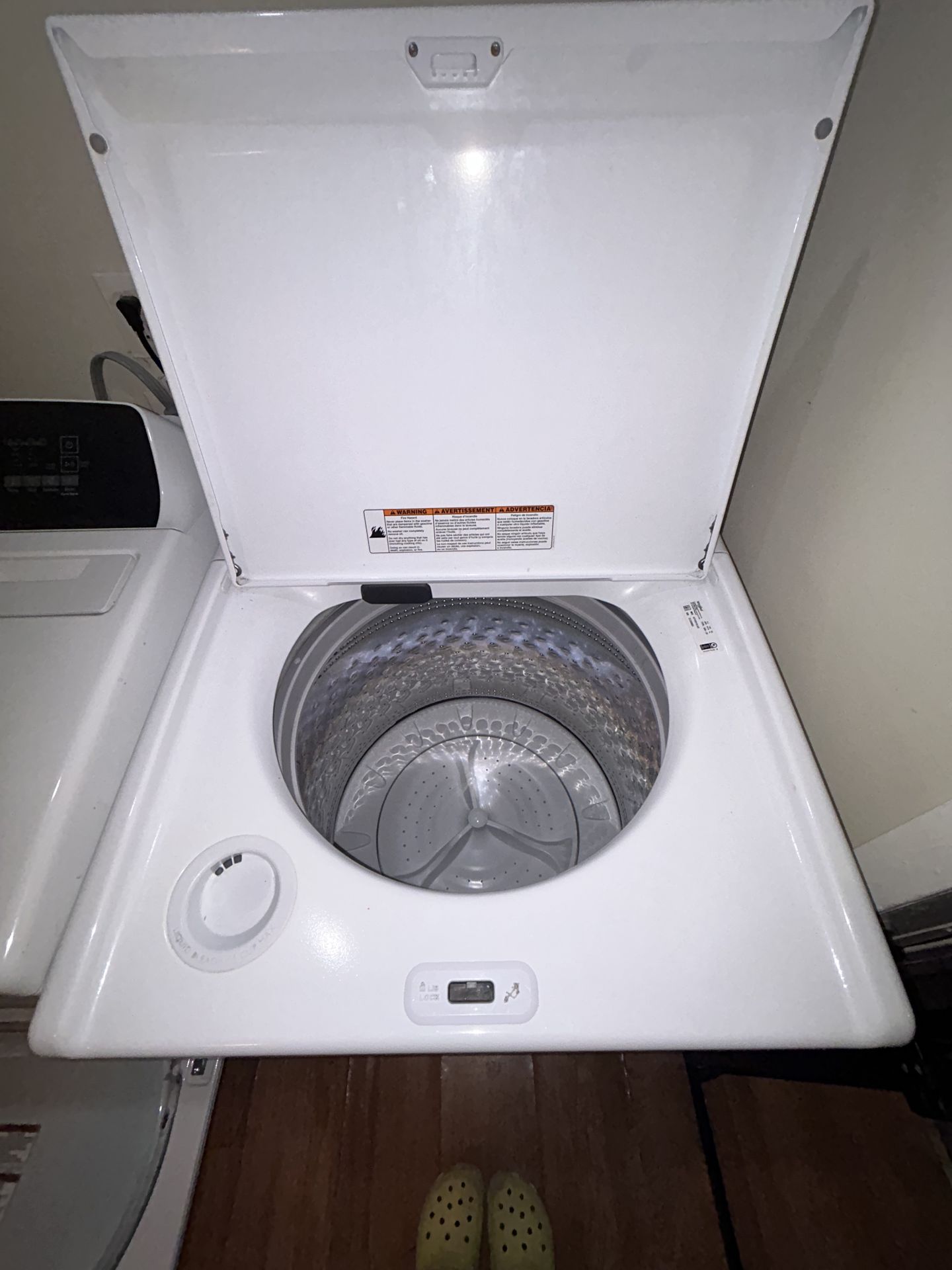 Whirlpool Washer & Dryer - photo 4