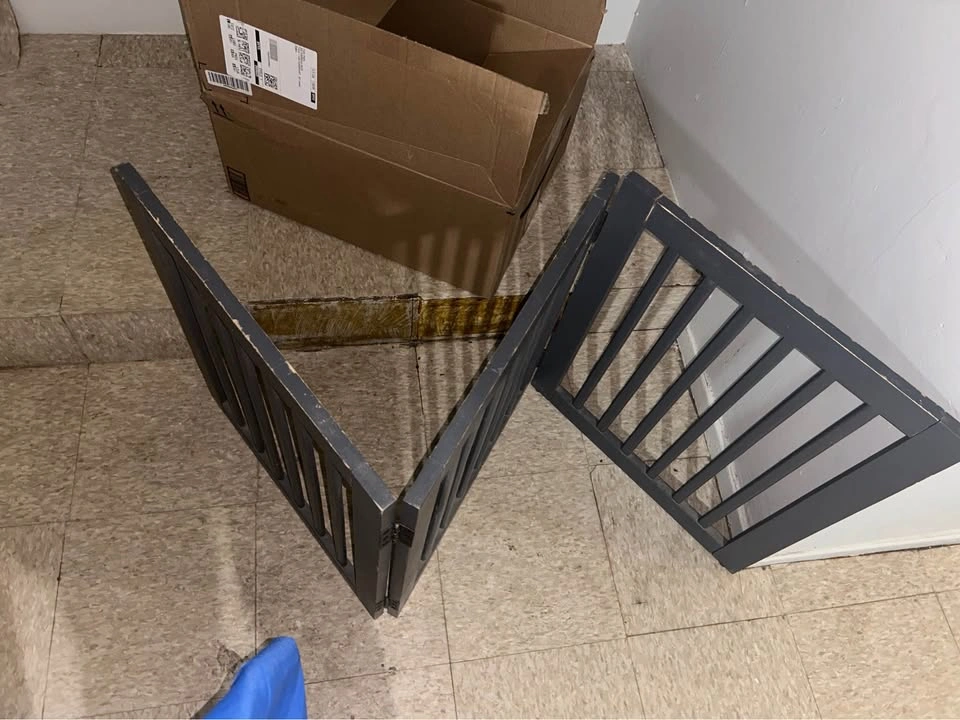 WOODEN PET GATE - photo 2