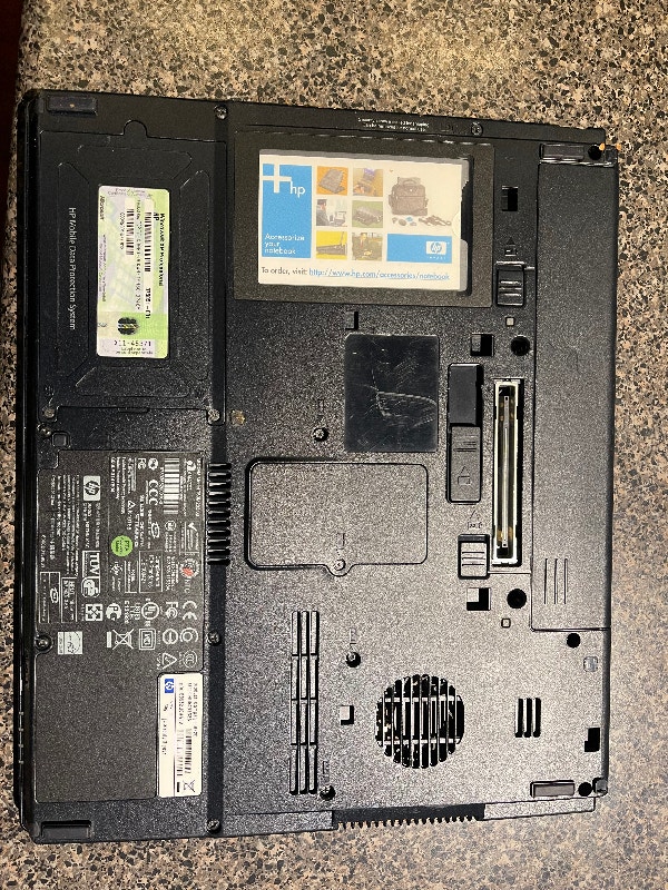 Compaq nc6220 Computer - photo 3