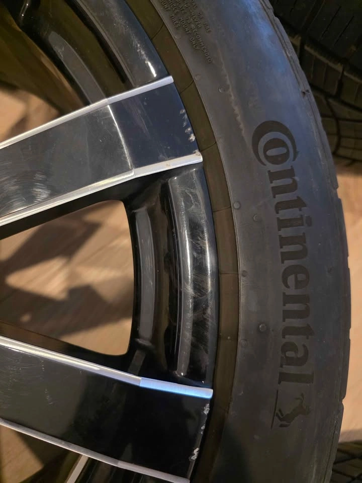 18 inch Velocity wheels with Continental tires - photo 5