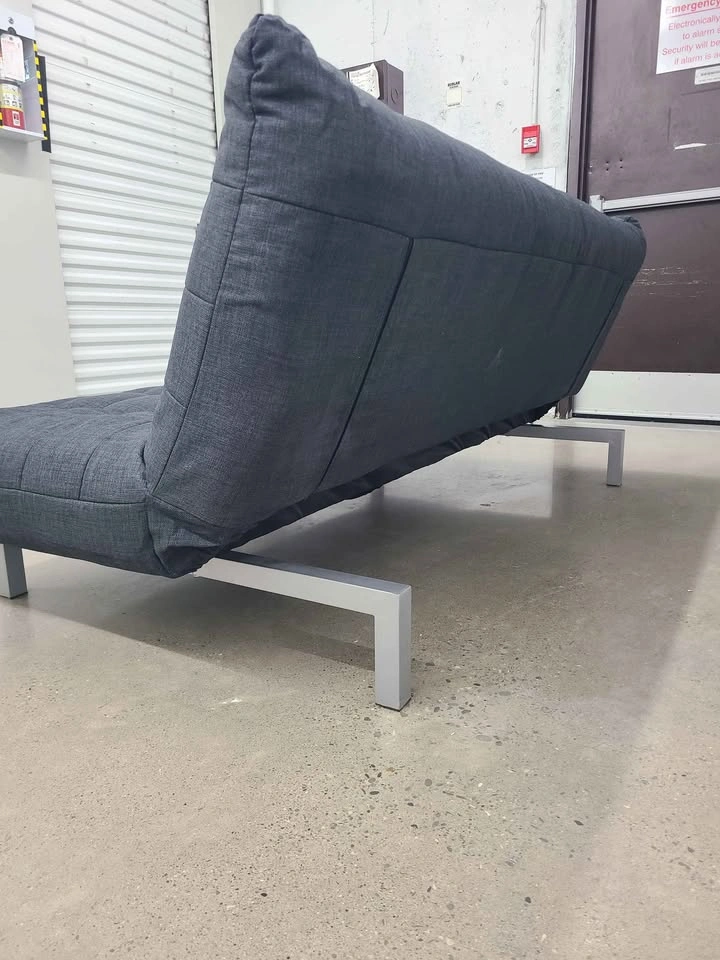 🇨🇦  Modern Structube Sofa Bed - photo 2