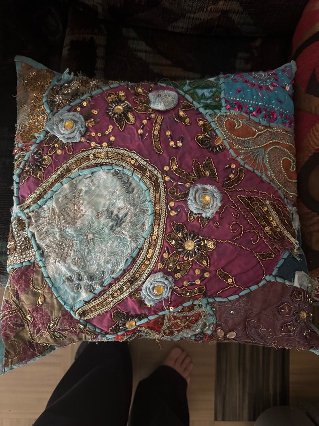 Accent pillows