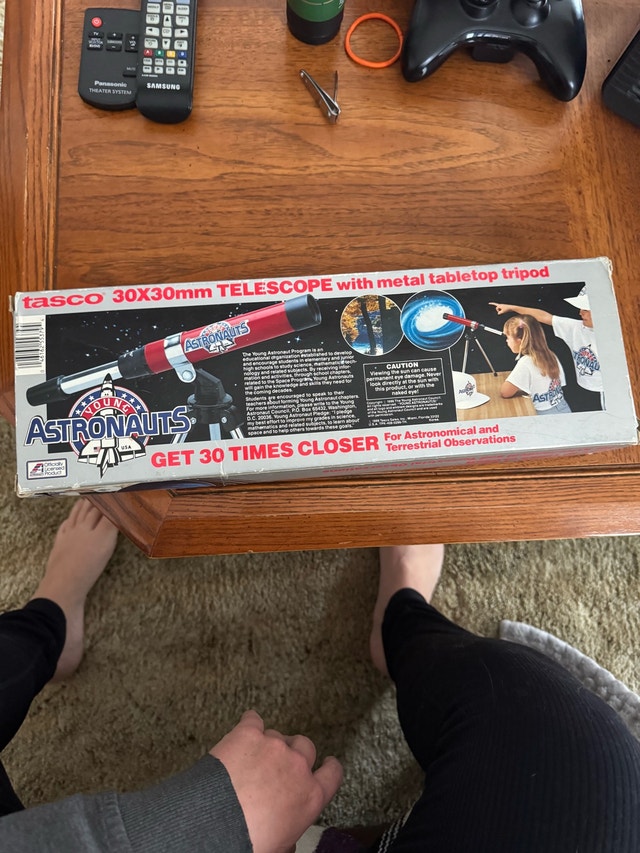 Vintage 1980's Children's Telescope with Tripod