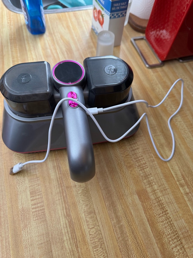 Mattress Vacuum - photo 2