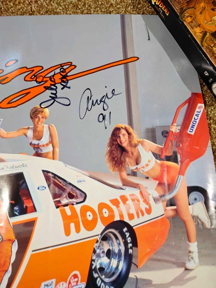Vintage Rare 1991 Alan Kulwicki Hooters Nascar Poster Autographe - photo 5