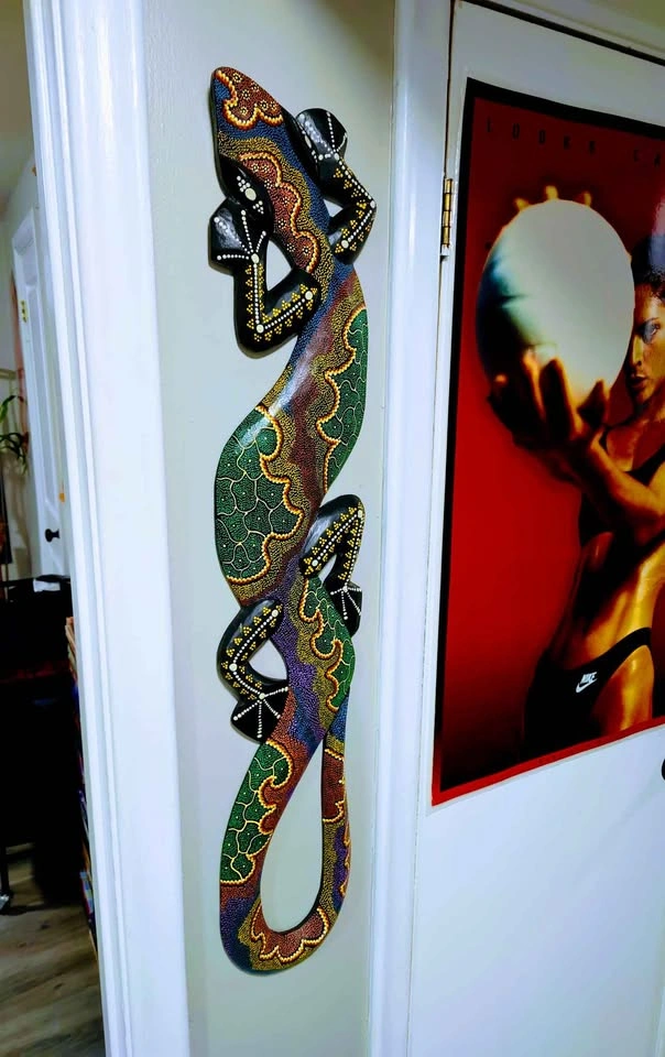 Vintage 90's Wooden Lizard Wall Decor - photo 2