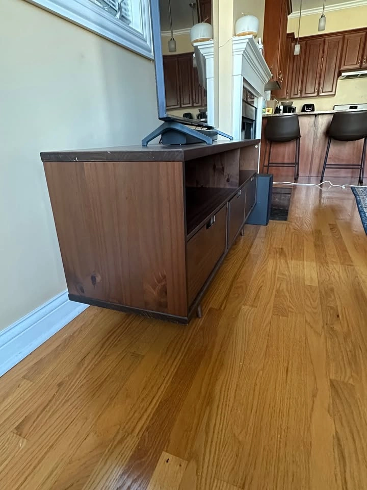 TV Stand / Cabinet - photo 2