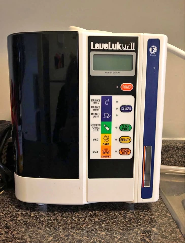 Enagic Leveluk Jr II Kangen Water Machine - Full Kit - Barely Us