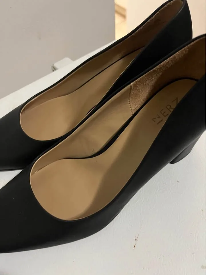 Work Shoes for sale image indicator(4)