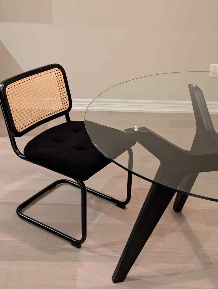 Article Emmer 47" Glass Dining Table – Black Oak - photo 2