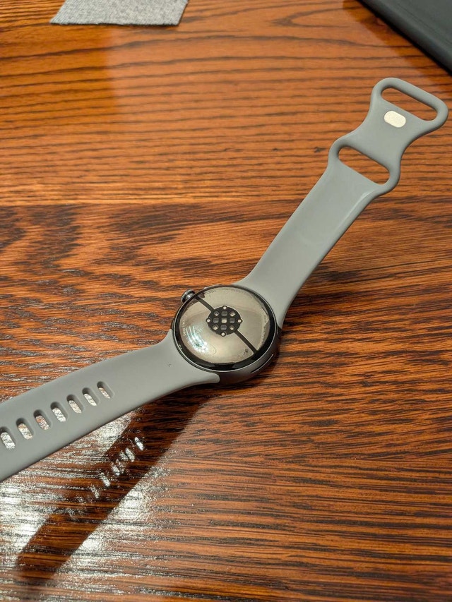 Google Pixel Watch 3 45mm - photo 2