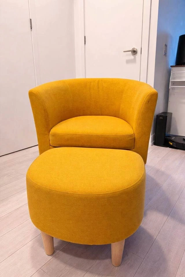 Accent Chair with Ottoman