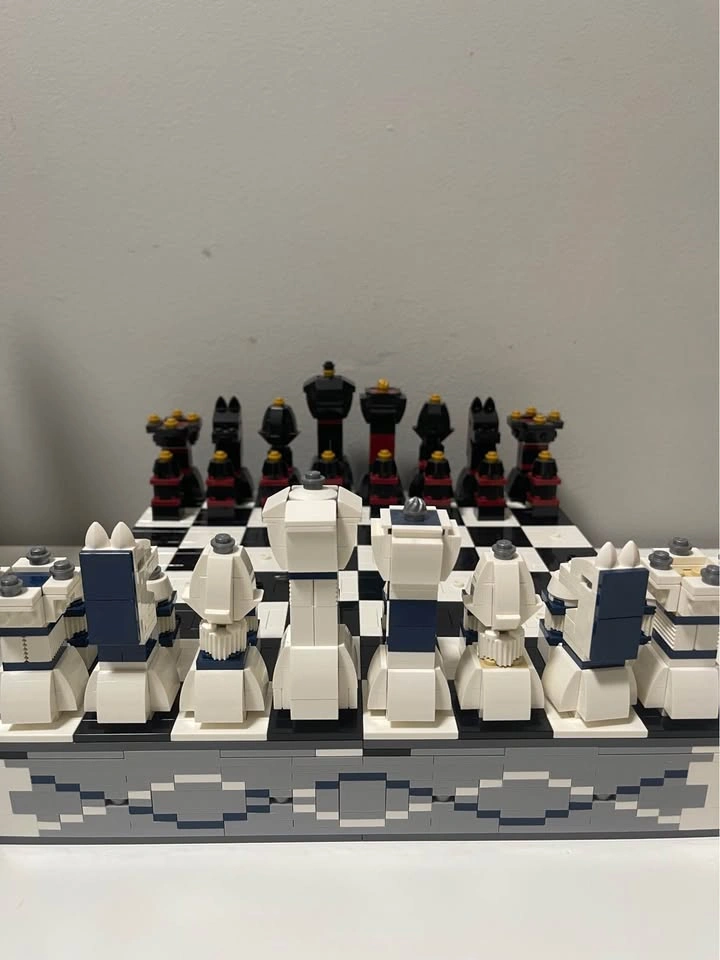 LEGO Iconic Chess/Checkers Set (40174) - photo 3