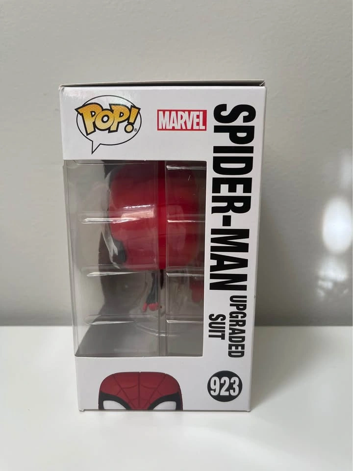 Spider-Man Upgraded Suit (#923) Funko Pop - photo 2