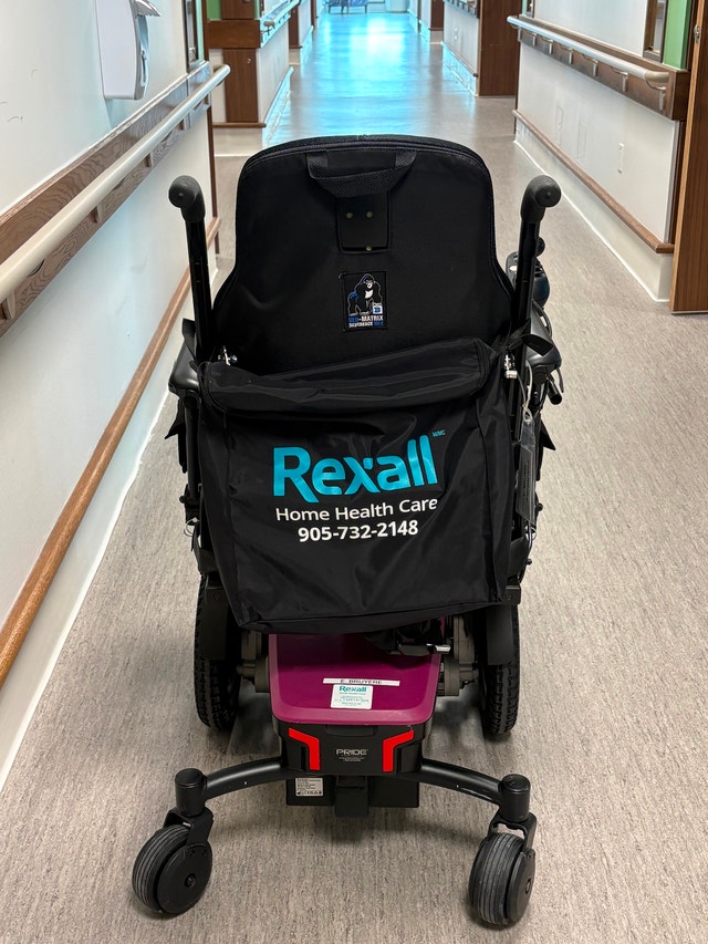 Pride Mobility Battery Powered Wheelchair - photo 3