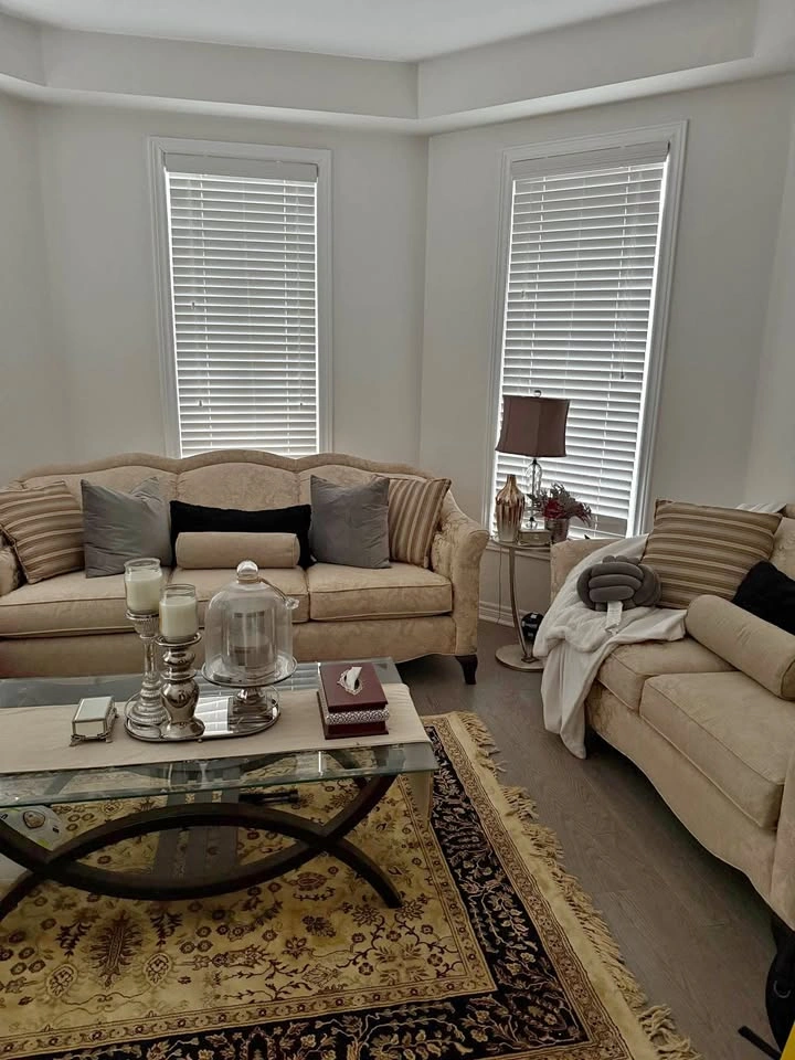 5 Piece Living Room Set with Rug and Coffee Table