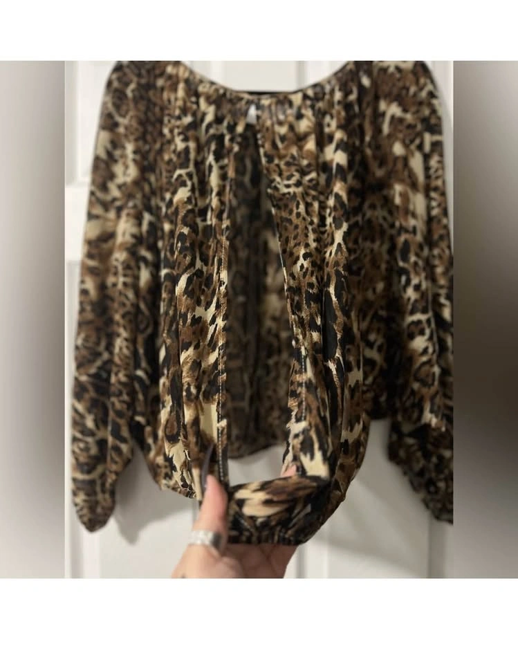 Leopard Print Women's Top - photo 3