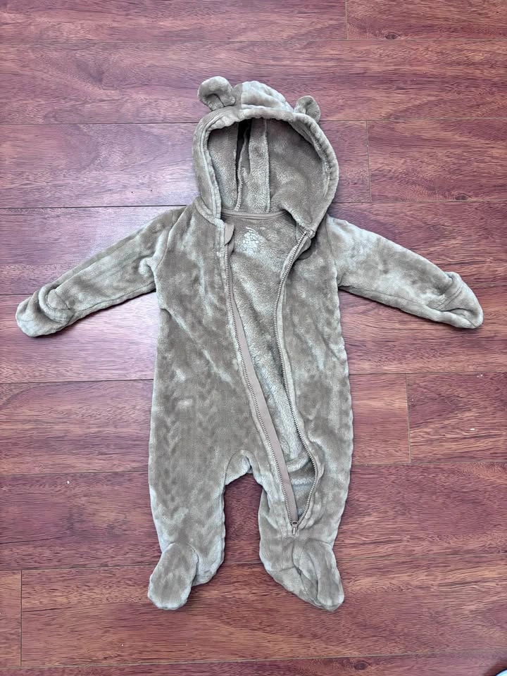 Baby snowsuit 3-6 m