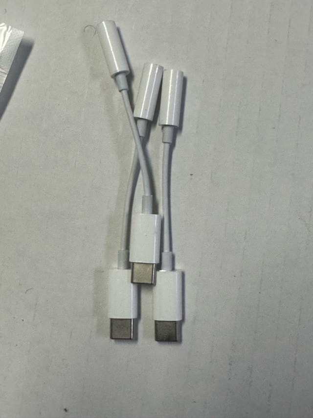 USB-C to 3.5mm Headphone Jack Adapter (3 Pack) - photo 2