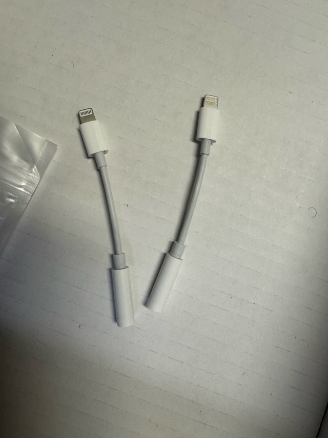 Lightning to 3.5mm Headphone Jack Adapter 2pack