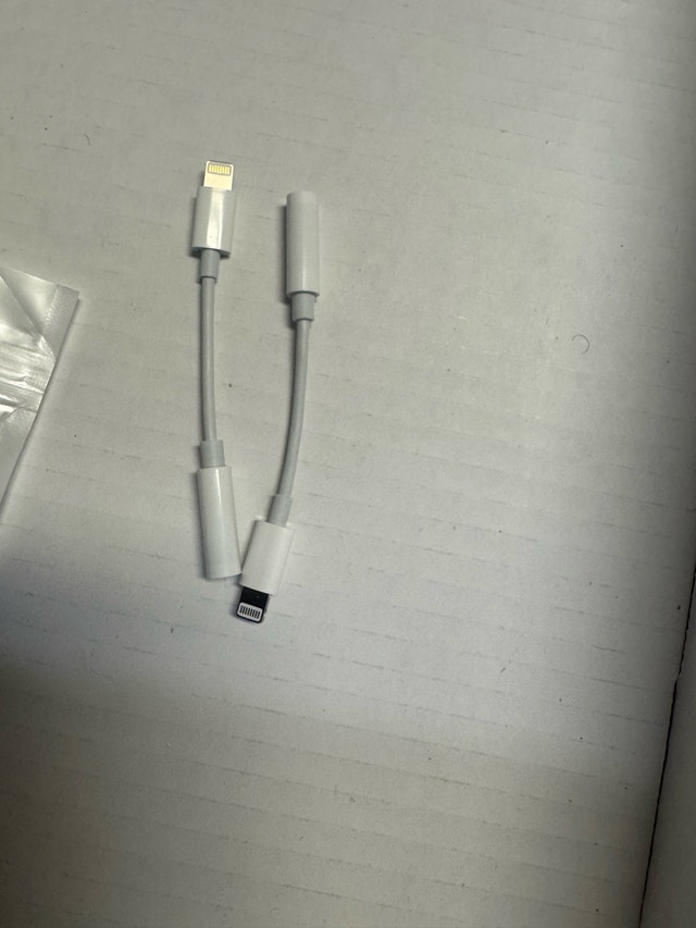Lightning to 3.5mm Headphone Jack Adapter 2pack - photo 2