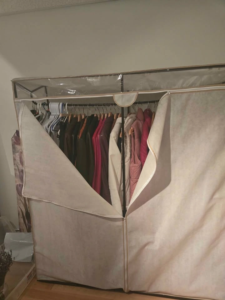 Portable Closet Wardrobe Organizer - photo 3