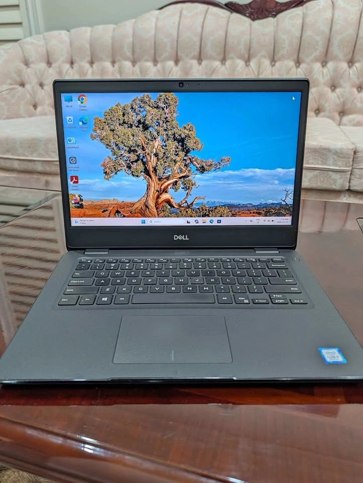 Core i5 8th Gen Dell Laptop