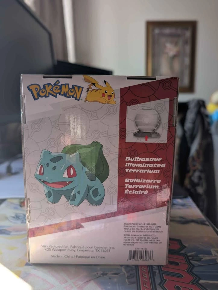 Pokemon Illuminated Terrarium - photo 3