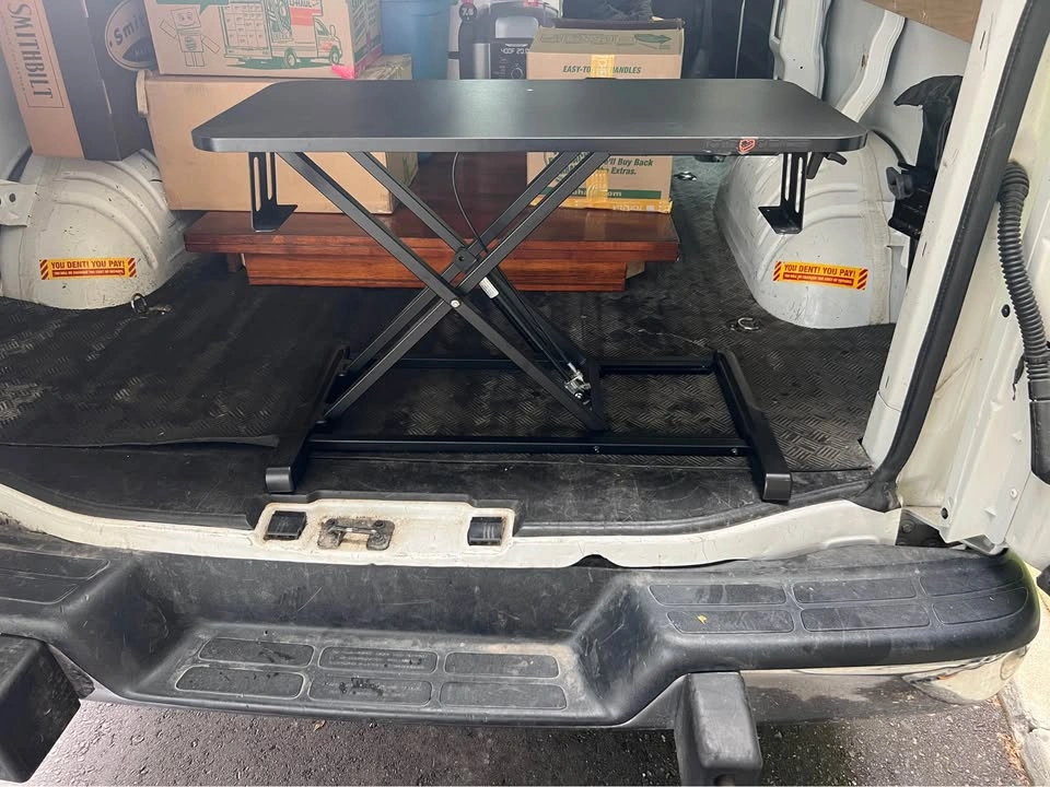 Great condition standing desk converter, with huge discount. - photo 2