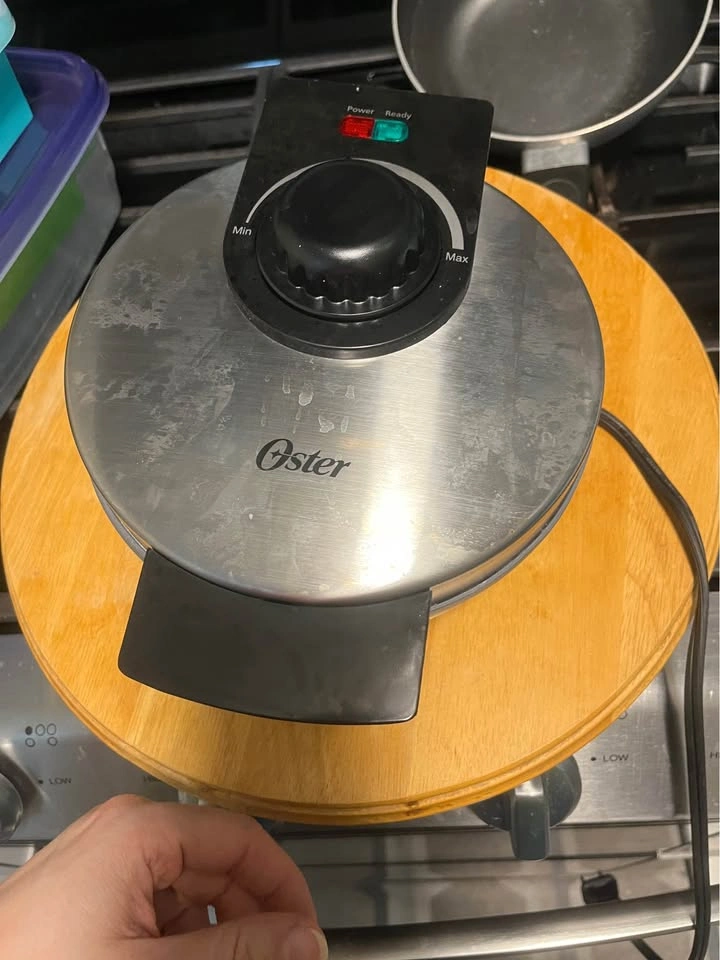 Oster Waffle Iron - photo 2