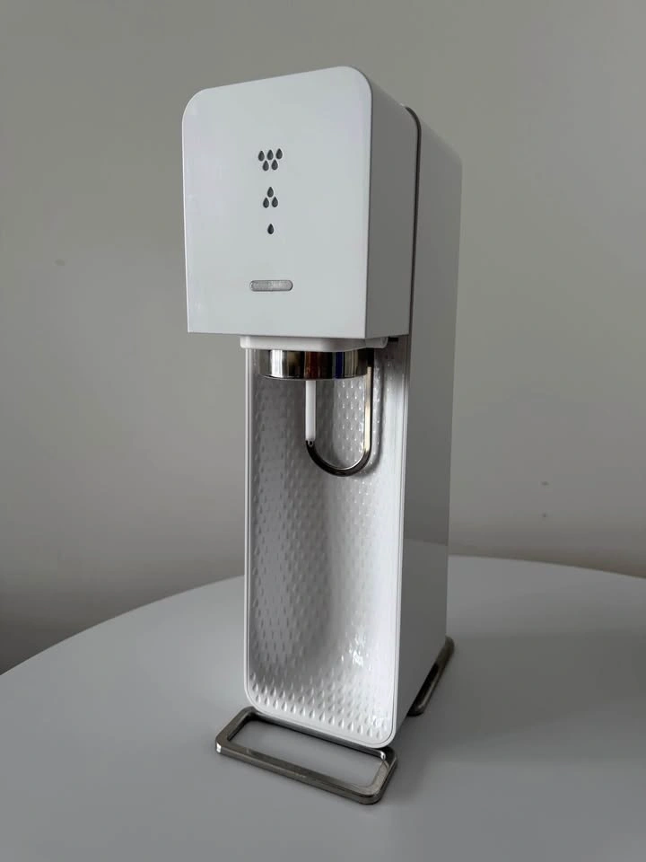 SodaStream Set with CO2 Cylinder and Bottles - photo 2