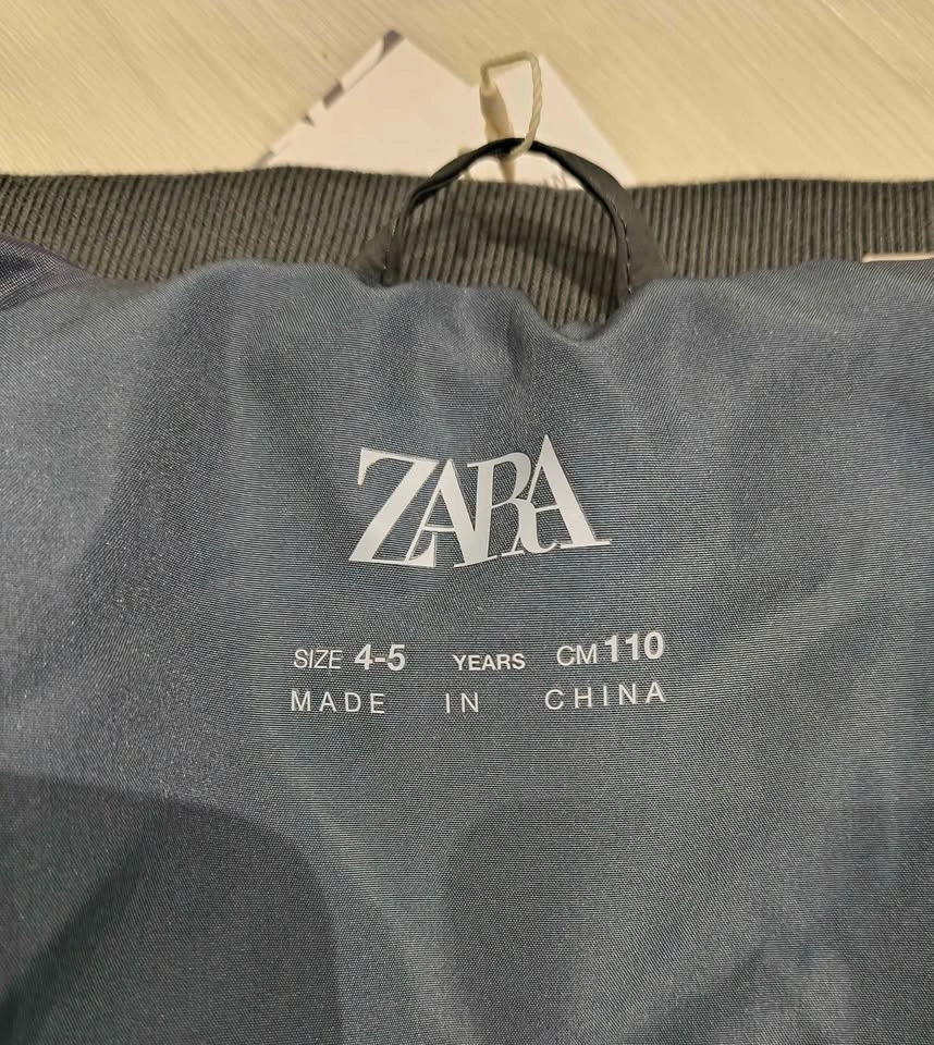 Zara Black Quilted Jacket Kids 4-5Y - photo 2