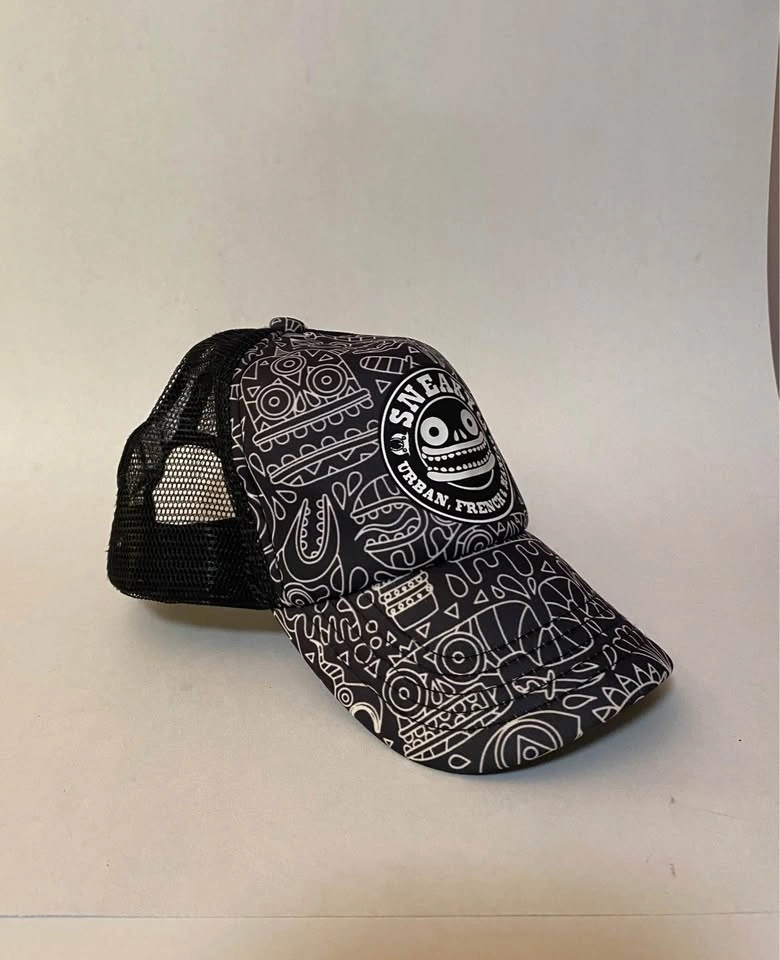 black sneaky snapback hat - photo 2
