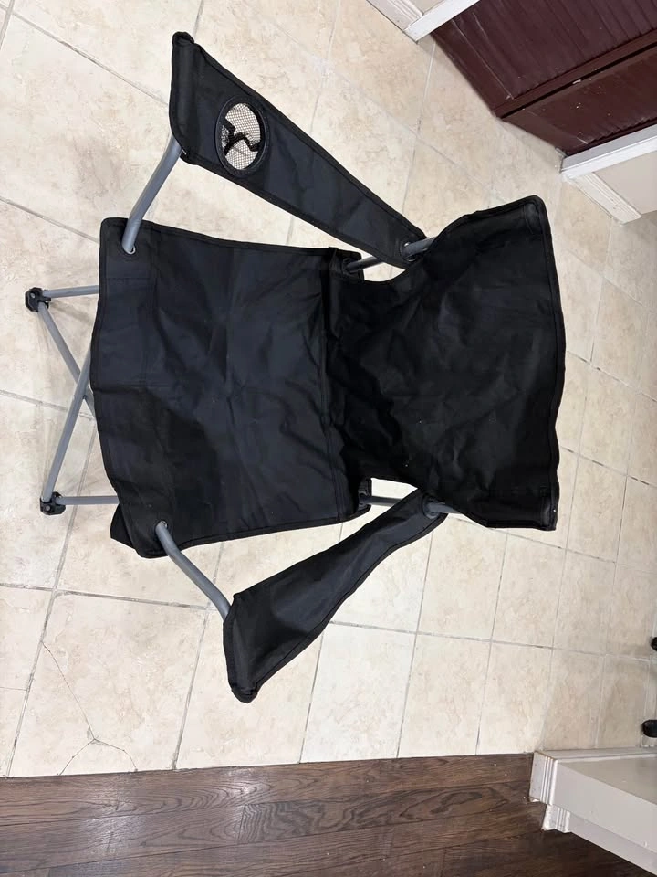 Folding Camping Chair w/ Cup Holder – Portable Outdoor Beach Law - photo 4