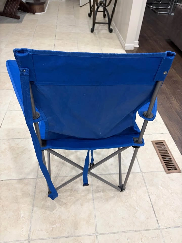 Folding Camping Chair w/ Cup Holder – Portable Outdoor Beach Law - photo 3