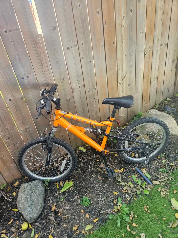 Kids orange bike - photo 2