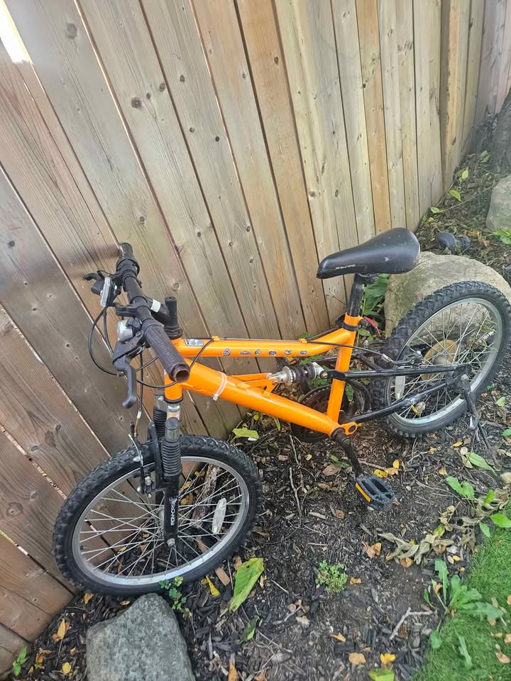 Kids orange bike - photo 3