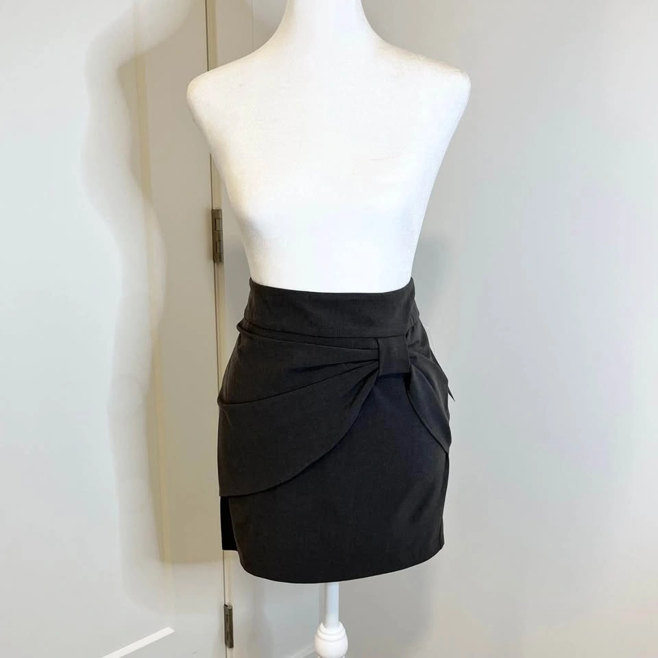 SIMONS TWIK Grey Mini Skirt NWT - Size M - photo 2
