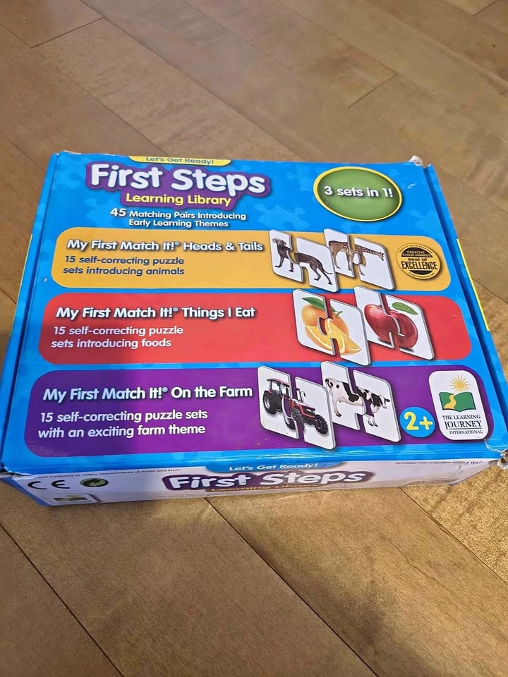 Small puzzle set