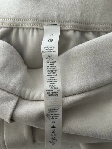 Lululemon Scuba Mid-Rise Jogger Size 8 - photo 3