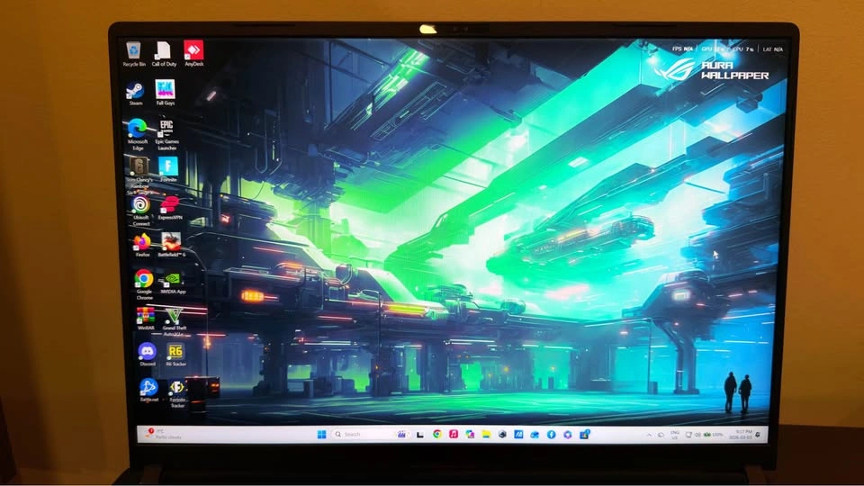 ASUS ROG Strix SCAR 18 - Ultra 9 / RTX 5080 / 64GB - Like New + - photo 3
