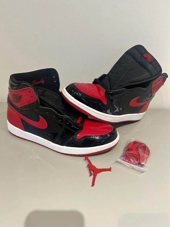 Air Jordan 1 Retro High OG Patent Bred Size 10.5 - photo 2