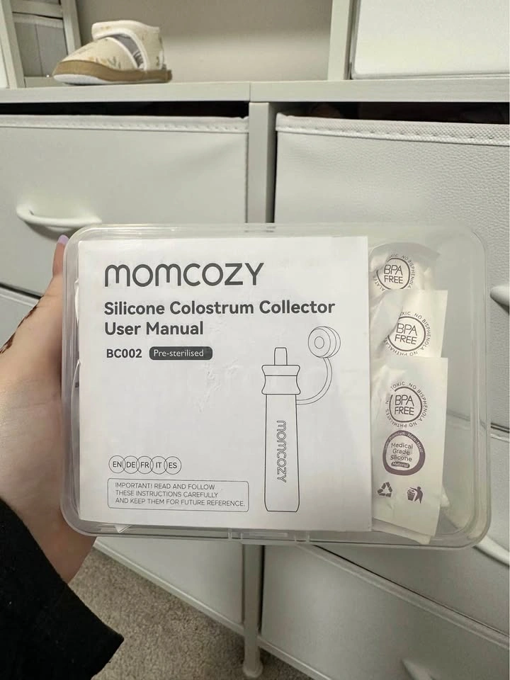 BNIB Momcozy Silicone Colostrum Collector