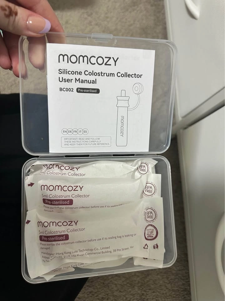 BNIB Momcozy Silicone Colostrum Collector - photo 2