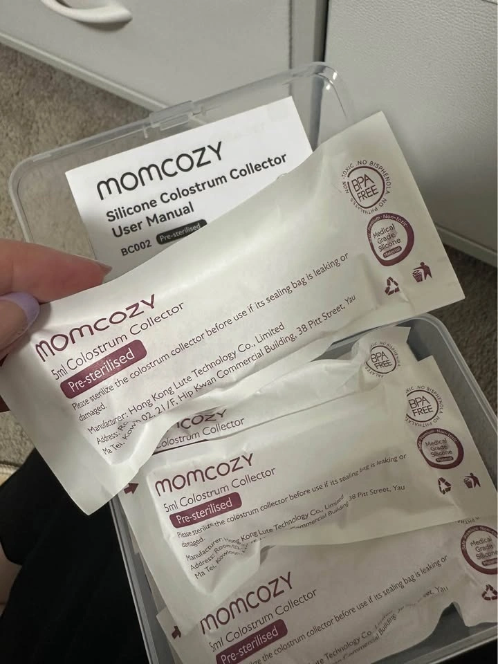 BNIB Momcozy Silicone Colostrum Collector - photo 3