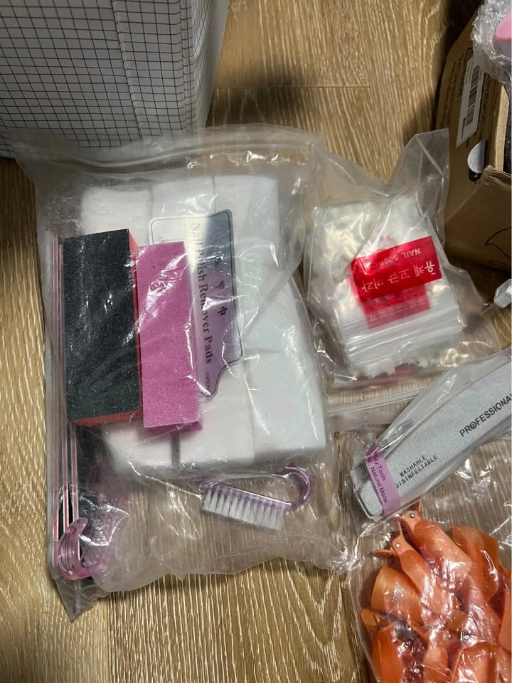 Nail Lamp and Supplies - photo 4